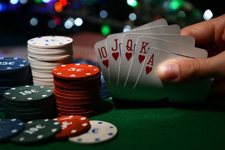 Live-dealer table outcomes and settlement records